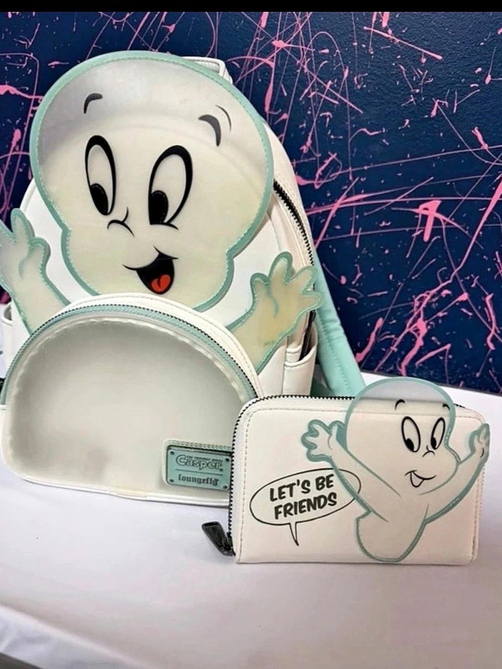 Casper Ghost Backpack Set in White & Green Like New